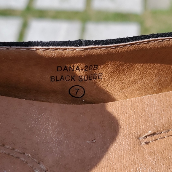 Black suede flats - Picture 6 of 7